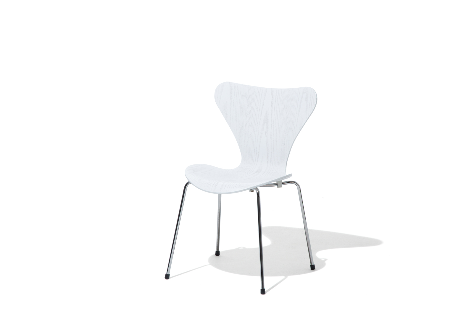 セブンチェア　カラードアッシュ　ホワイト Seven Chair Coloured Ash White
